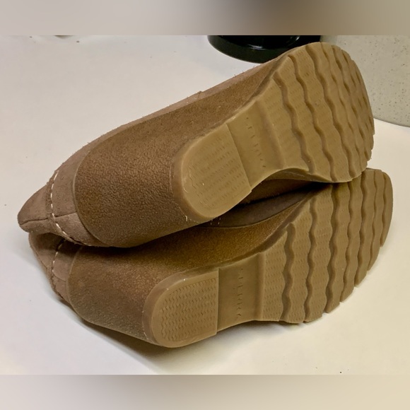 Women’s 7 M Sperry Topsider STELLA Tan Suede Wedge Ankle Boots - Picture 15 of 16